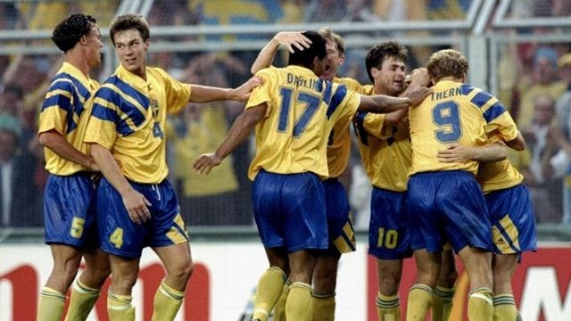 Chủ nhà Thụy Điển được đặt nhiều kỳ vọng ở VCK EURO 1992. Thực tế họ đã chơi rất tốt khi giành vị trí nhất bảng A.